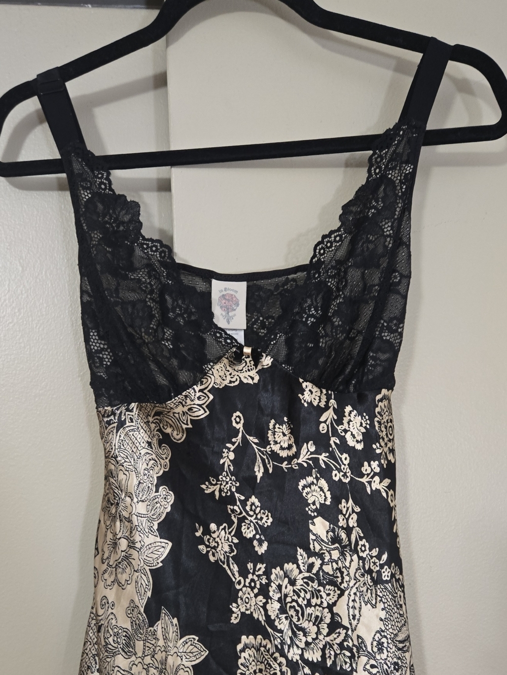 In Bloom By Jonquil Black and Cream Lace-Trim Floral Maxi Lingerie Size Medium - Picture 2 of 7